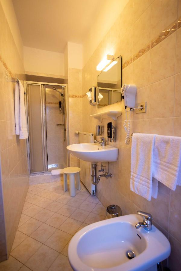 Hotel Salegg シウジ エクステリア 写真
